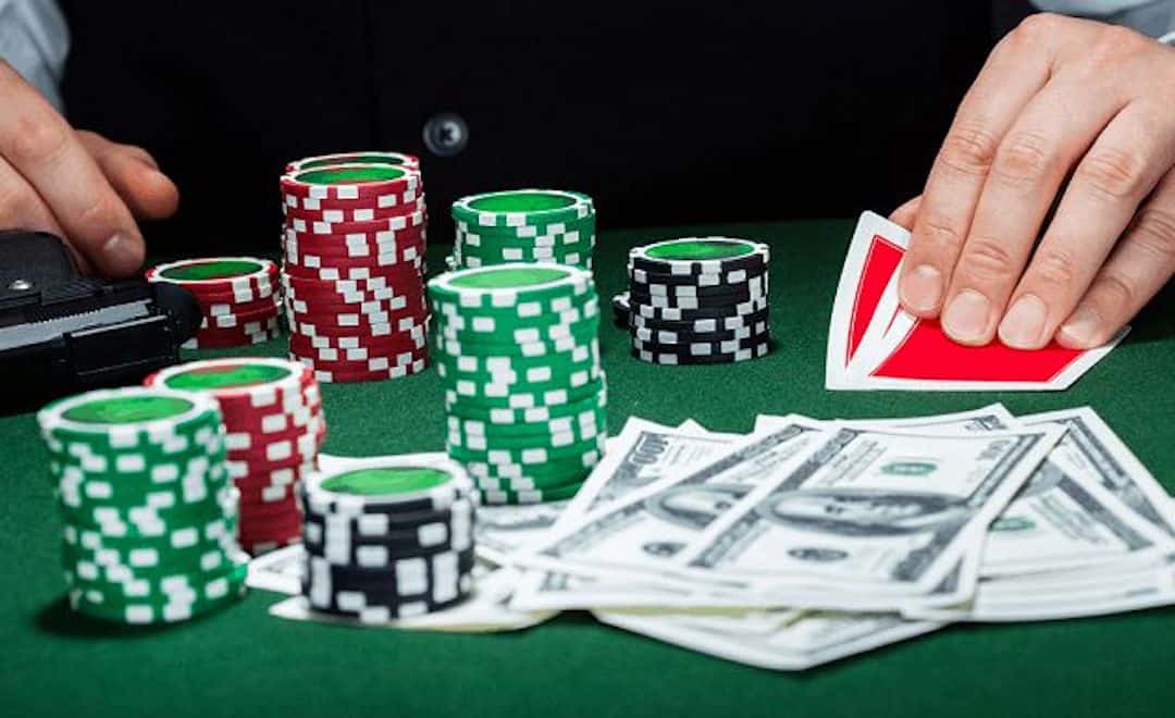 Sử dụng bluff trong poker